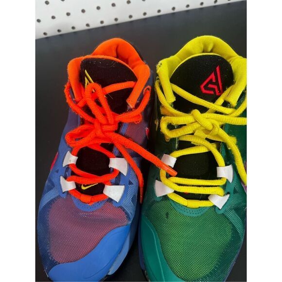 Boys Nike zoom freak 1 sneakers size 5Y - Picture 7 of 10